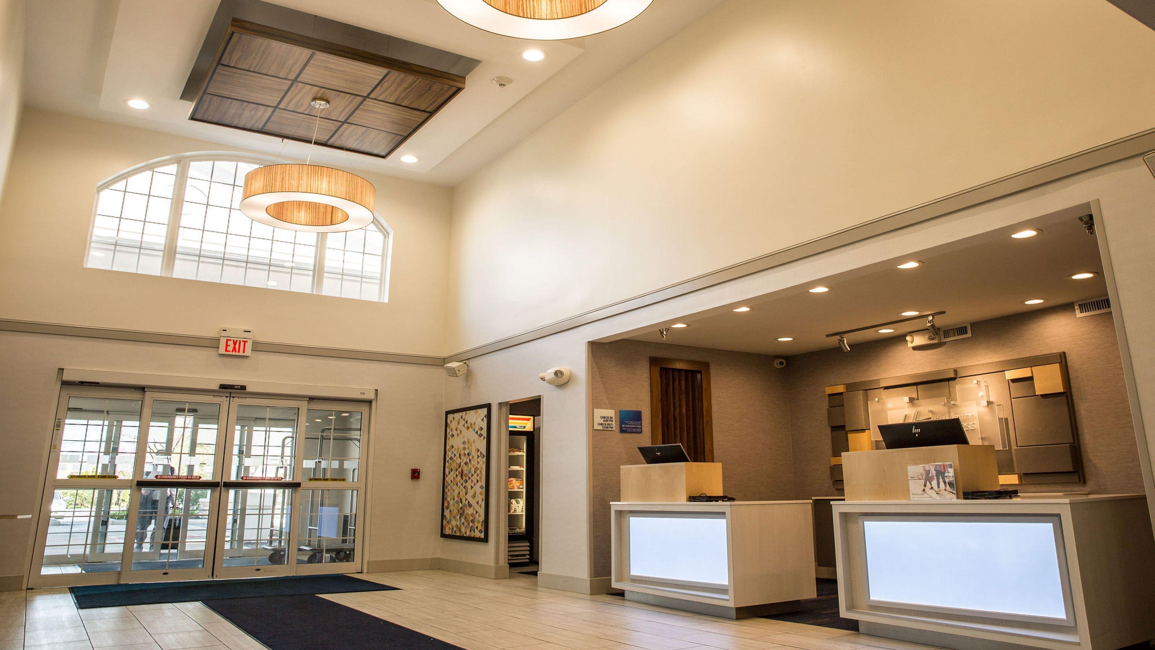 Holiday Inn Express - Columbus - Dublin By Ihg מראה חיצוני תמונה