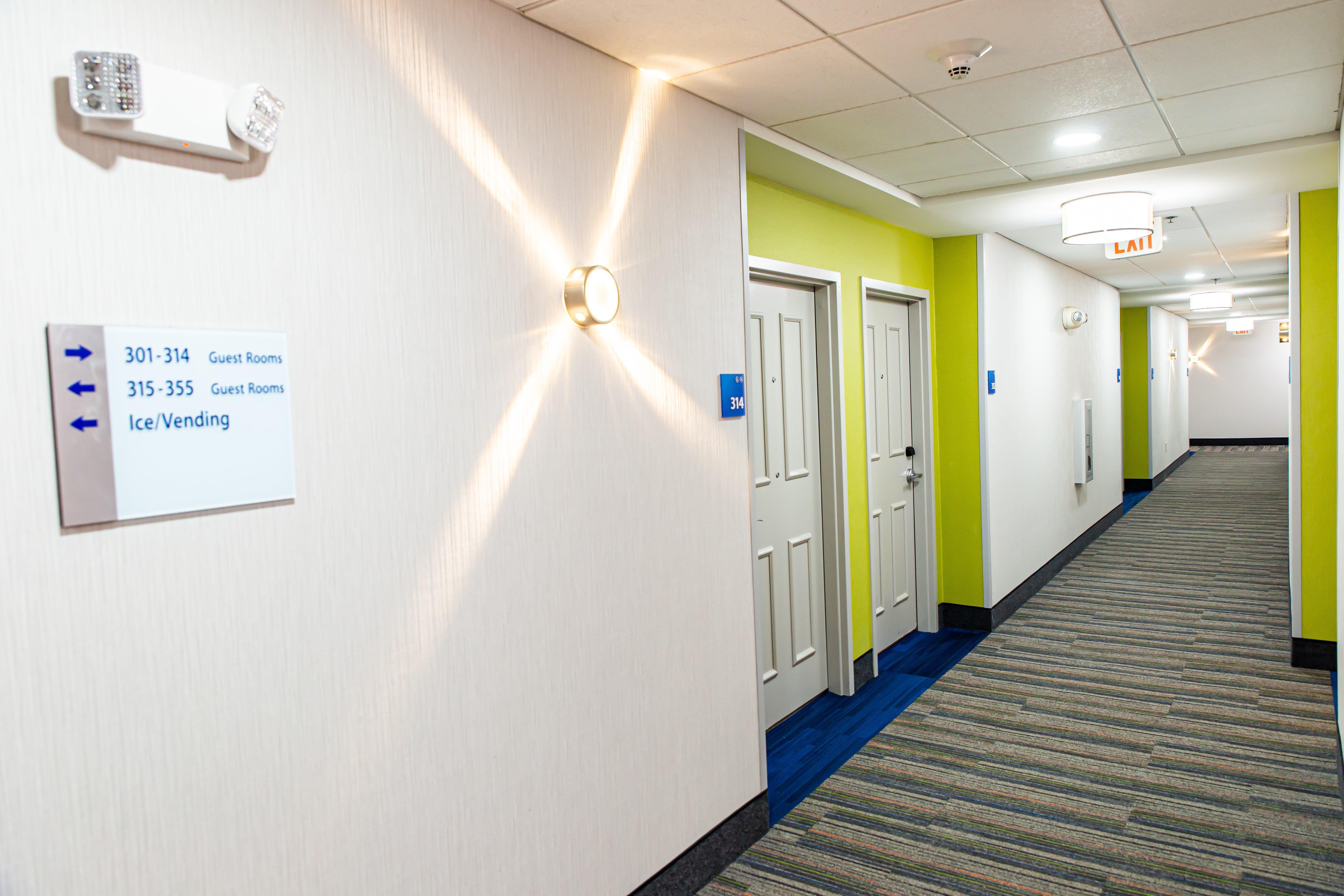 Holiday Inn Express - Columbus - Dublin By Ihg מראה חיצוני תמונה